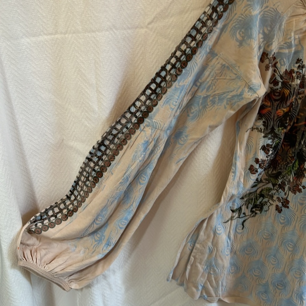 Butterfly dropout🦋Vintage tan/blue peacock feather print with fall floral top. - Picture 3 of 12